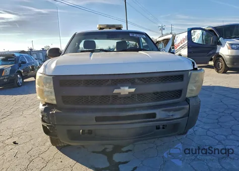 2009 Chevrolet Silverado C1500 z USA, uszkodzony, nr VIN 1GCEC14099Z248253